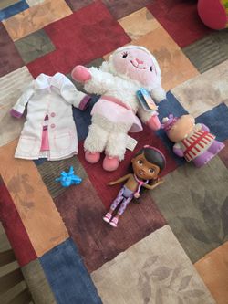 DOC MCSTUFFINS TOYS SEE DESCRIPTION