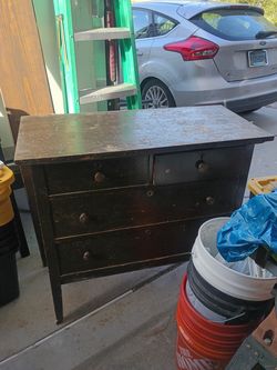 Antique Chest of Drawers with Mirror