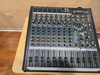 Mackie pro v2 12 ch mixer