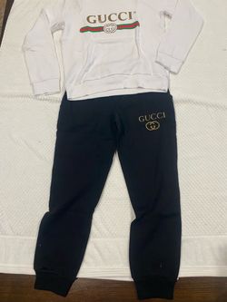 White & Black Sweatsuit Set Size M