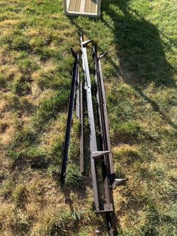 King size bed base with wheels