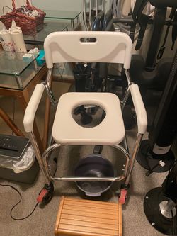 Rolling Bedside Commode