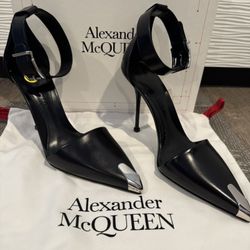 Alexander McQueen Black Leather Pointed Toe Pumps Ankle Strap Metallic Toe 40