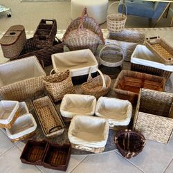 25 Pc Lot of Wicker Rattan Seagrass Storage Baskets