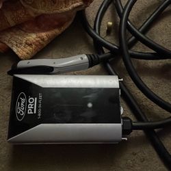 Electric Auto Charge Station