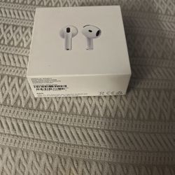 AirPods 4 Never Used