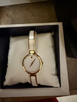 Movado Moda White and Gold bracelet Watch