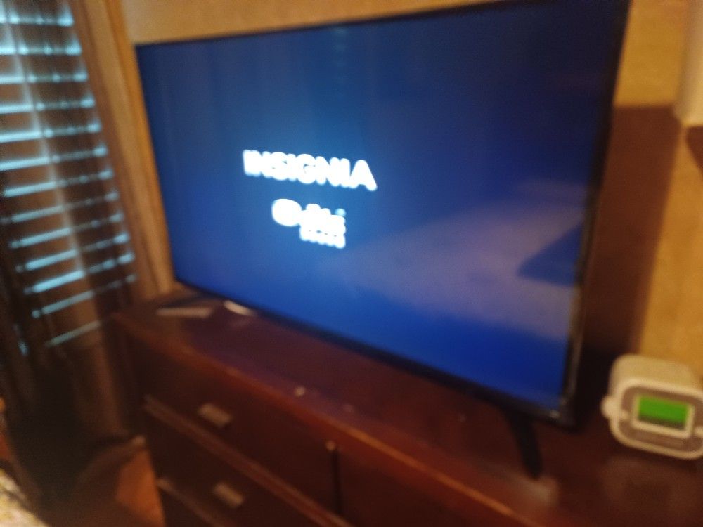 New Insignia Tv