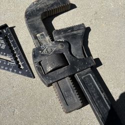 Stillson Walworth 48” Pipe wrench