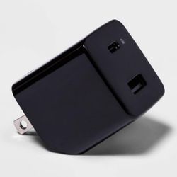 2-Port 20W USB-A and USB-C Wall Charger