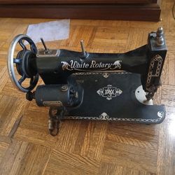 White Rotary Sewing Machine 1911-1914 