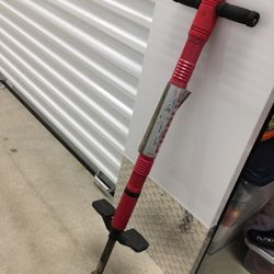Cirrus Pogo Stick