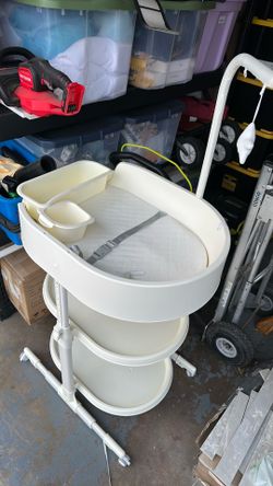Baby changing table