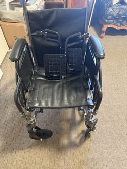 Small-Medium Adult Wheelchair