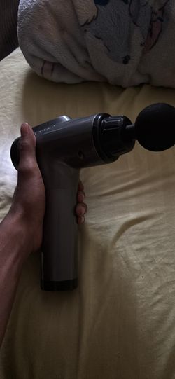 MASSAGE GUN