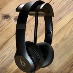 Beats Solo 4
