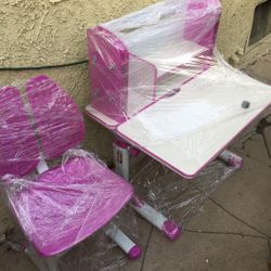 SAKEE Kids Desk With Chair 