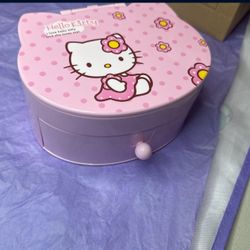 Hello Kitty Jewelry Box