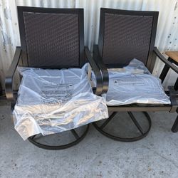 Aluminum Frame Outdoor Dining Chair 360-Degree Swivel Chair with 3.1 in. Thickness Gray Cushion (Set of 2)