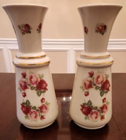 Two (2) Beautiful Vintage Ceramic German Vases Vase Painted Roses Flowers 13.5"
