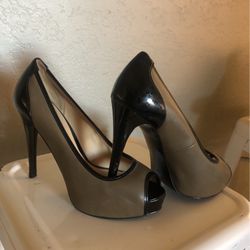 Adorable Guess High Heels