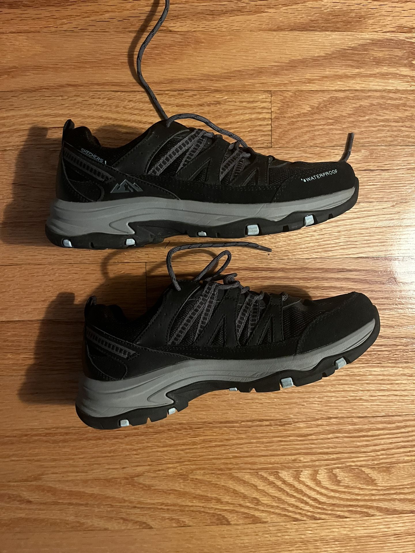 Women’s Hiking/Walking Shoes