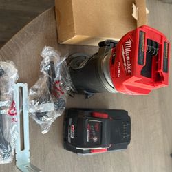 Milwaukee Router Battery