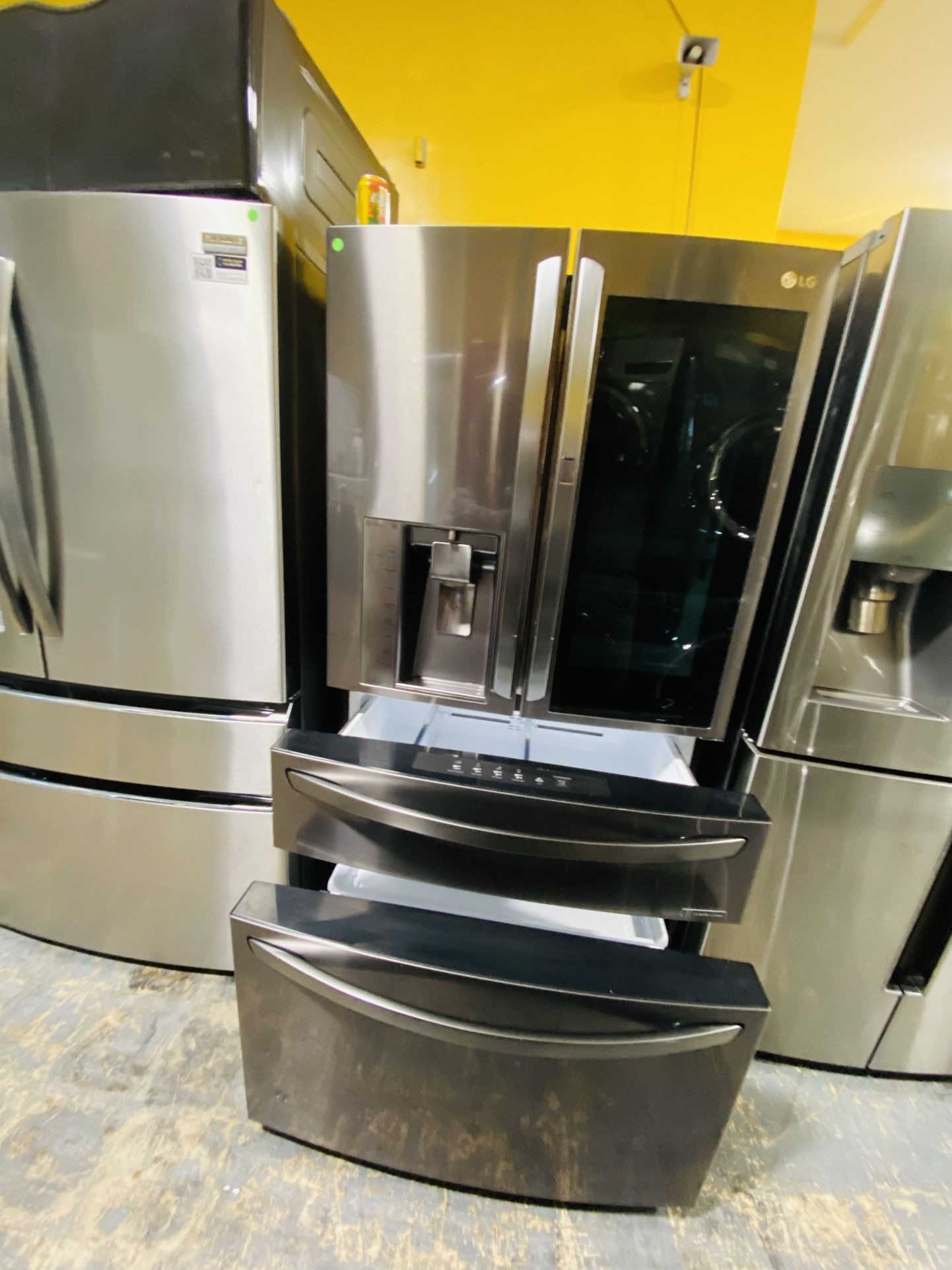 Refrigerador Negro Sacalo Hoy A Pagos Con 11$ Enganche