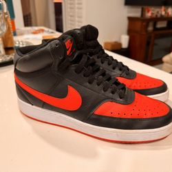 Men's Court Vision Mid Sneaker 