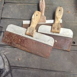 Paint scraper