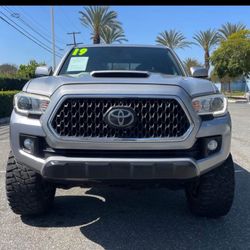 2019 Toyota tacoma 