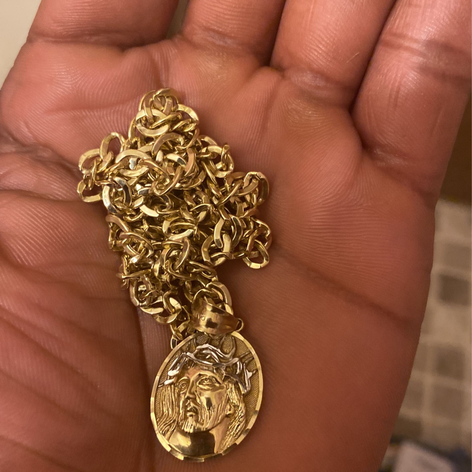 10 Kt 24” Inch Gold Chain 