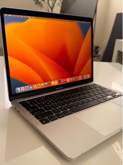 MacBook Pro 13-inch M1 (2020) – 8GB RAM / 256GB SSD – Excellent Condition