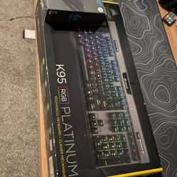Corsair K95 Platinum RGB [Selling Urgently]