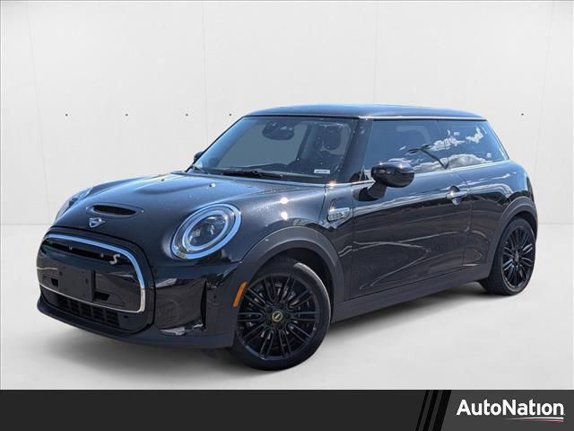 2024 Mini SE Hardtop