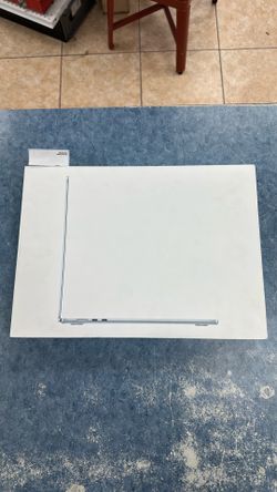 Brand New Apple MacBook Air  15” 16GB 512gb storage