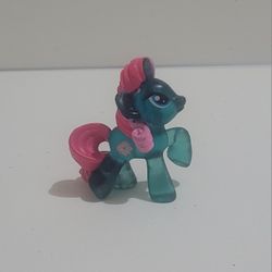My Little Pony FiM Blind Bag Wave #8 Neon Transparent Gardenia Glow Figure 2".
