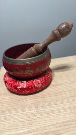 Tibetan Singing Bowl with Mallet and Cushion