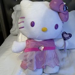 hello kitty valentines day greeter GETTING RID OF COLLECTION