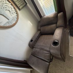 Recliner