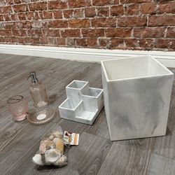 Bathroom Decor | Bathroom Accessories 