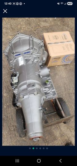 Overhauled 4L60E RWD Transmission with torque converter. TRANSMISSION IN STOCK