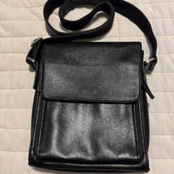Men’s Augus Leather Shoulder Crossbody Bag 