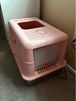 Pink litter box