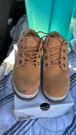 Men’s size 9.5 M Lugz Work Boots