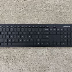 Microsoft Bluetooth Keyboard