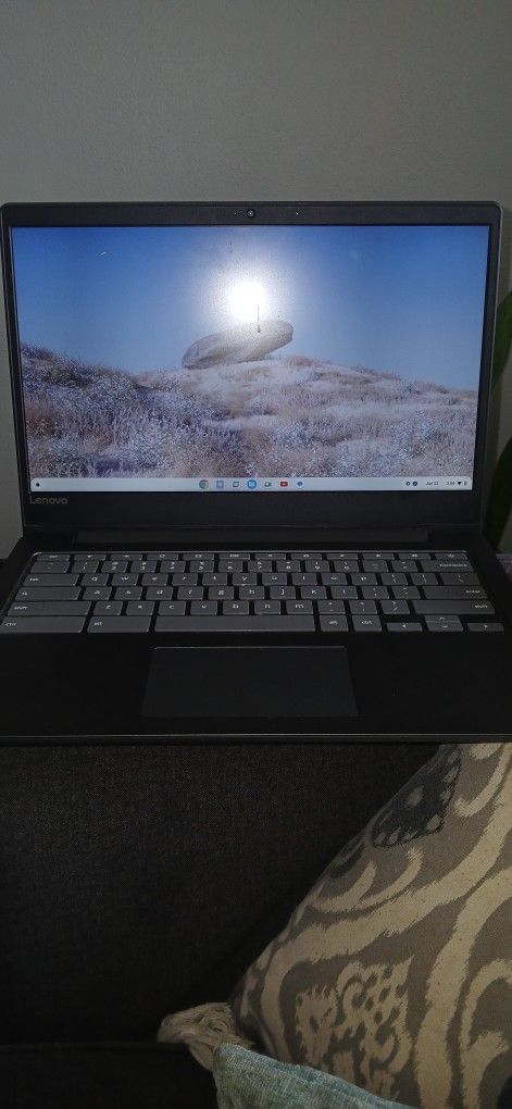 Lenovo Chrome Book