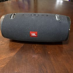 Jbl xtreme 2