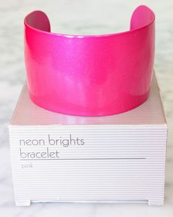 New Old Stock Box Vintage 1990 Avon NEON BRIGHTS Bangle Cuff Bracelet Hot Pink