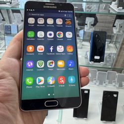 Like New Samsung Note 5 Unlocked - Desbloqueado for all carriers  